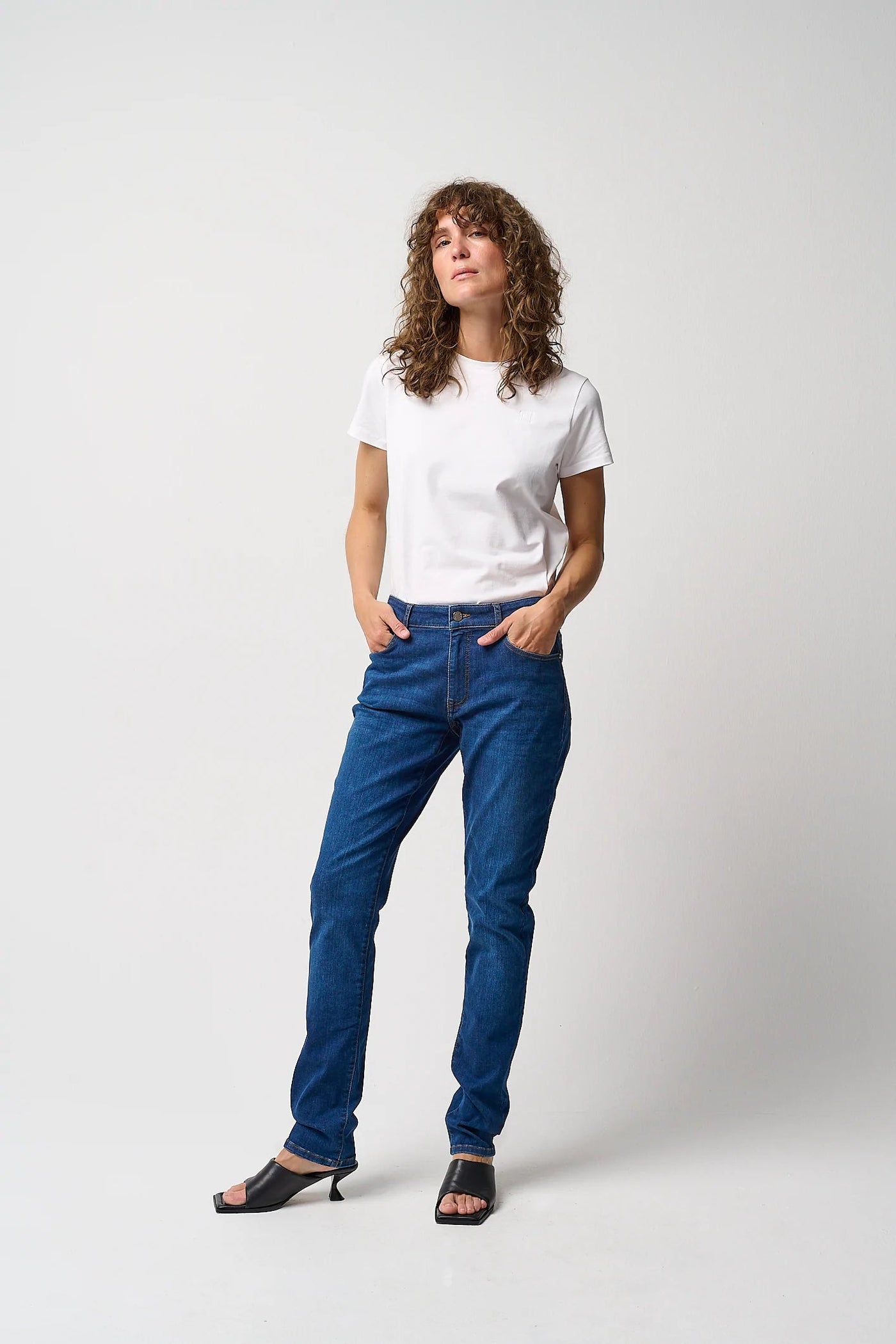 Pieszak PD Helene Jeans SWAN Wash Exclusive Osaka-Womens-Ohh! By Gum - Shop Sustainable